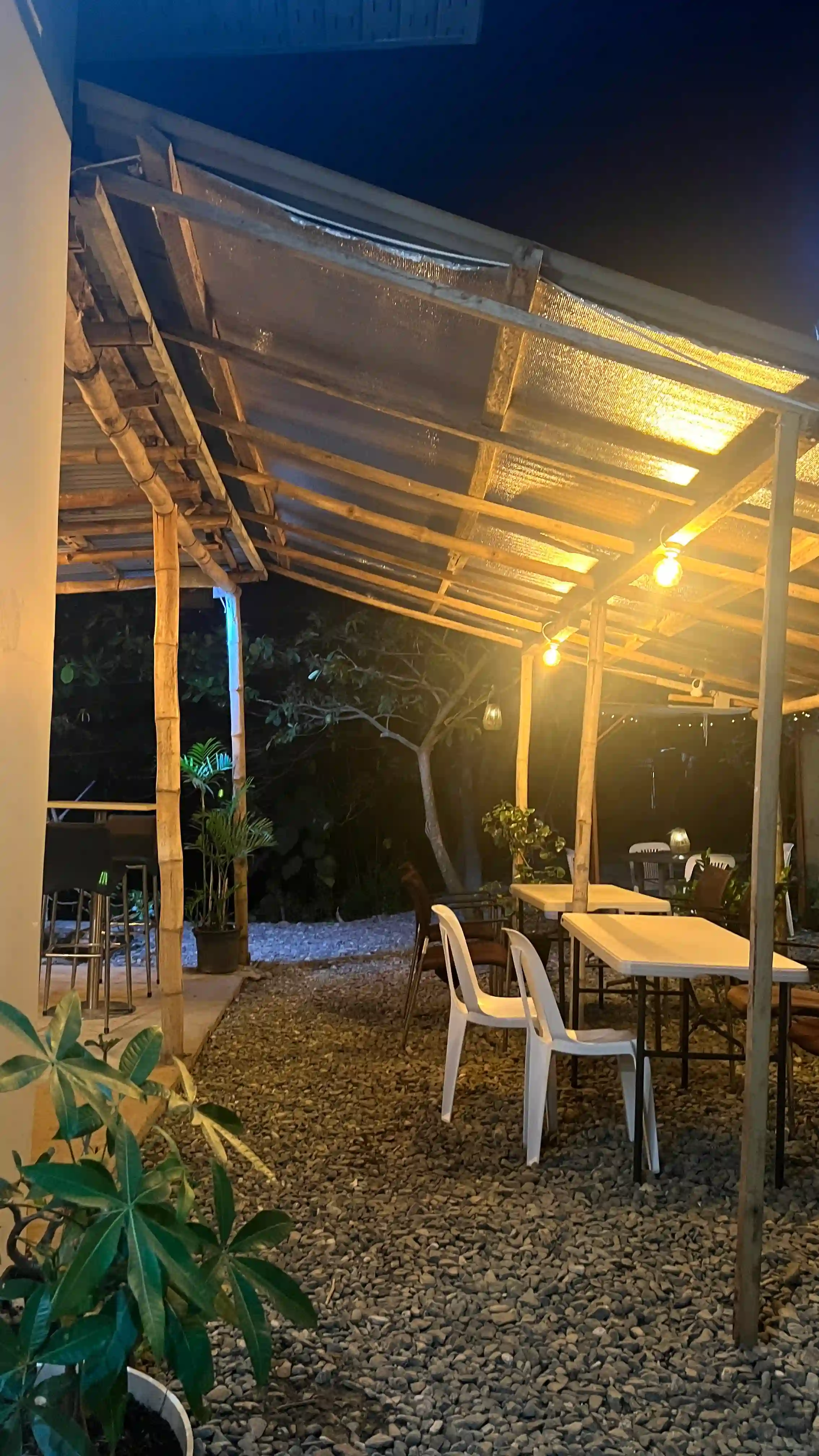 Eskape 1