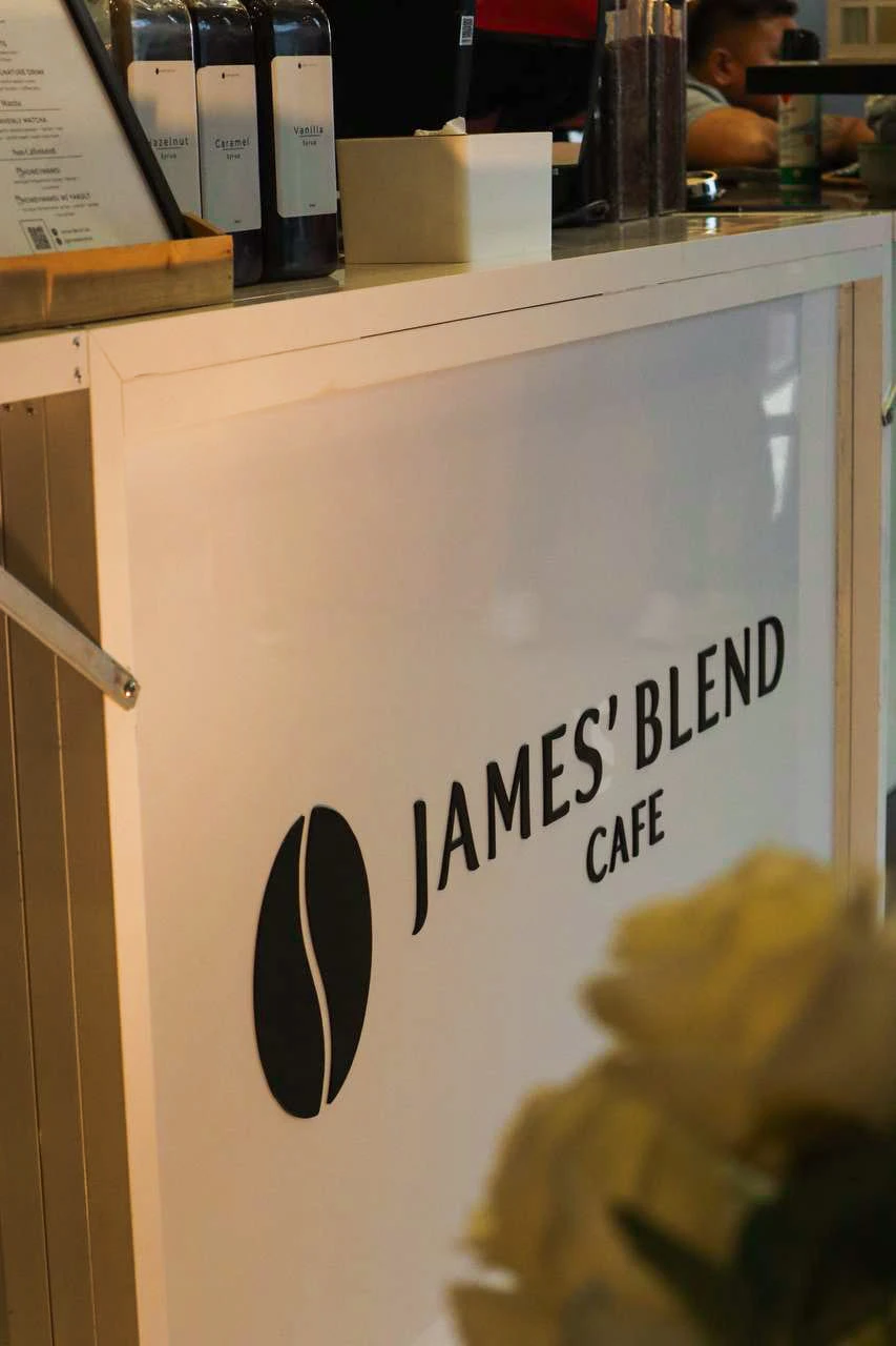 James' Blend Cafe 2